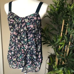 LC Brand Tank Top!!